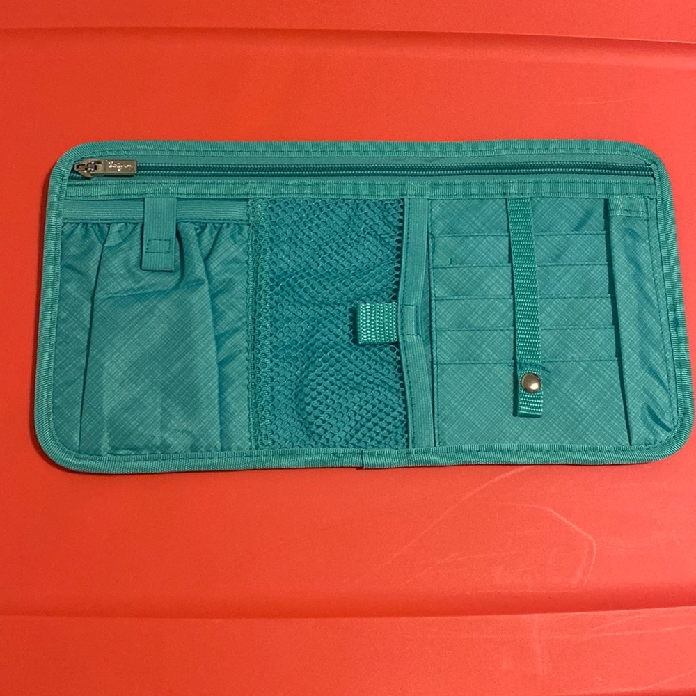 Thirty-One Visor Organizer